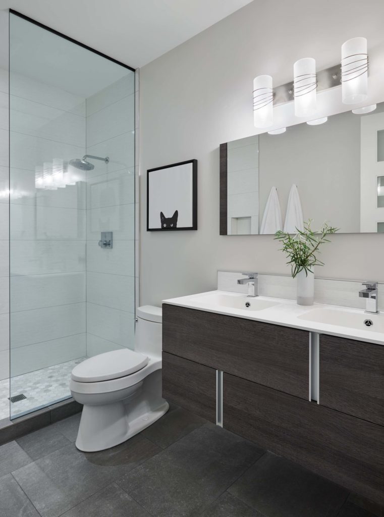Bathroom design in distinctive duplex