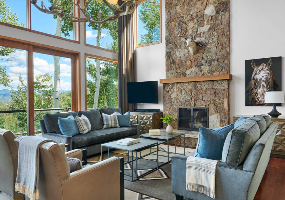 Living area in Snowmass Mountaintop retreat - interior by Cathers Home